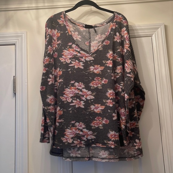 UO Out from Under Slouchy Cozy Thermal - Picture 2 of 5